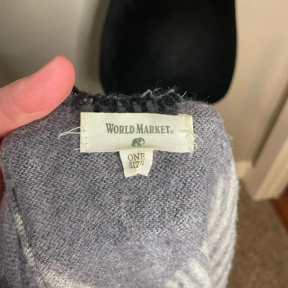 World Market Gray Neutral Toned Blanket Shawl‎ - Picture 6 of 8
